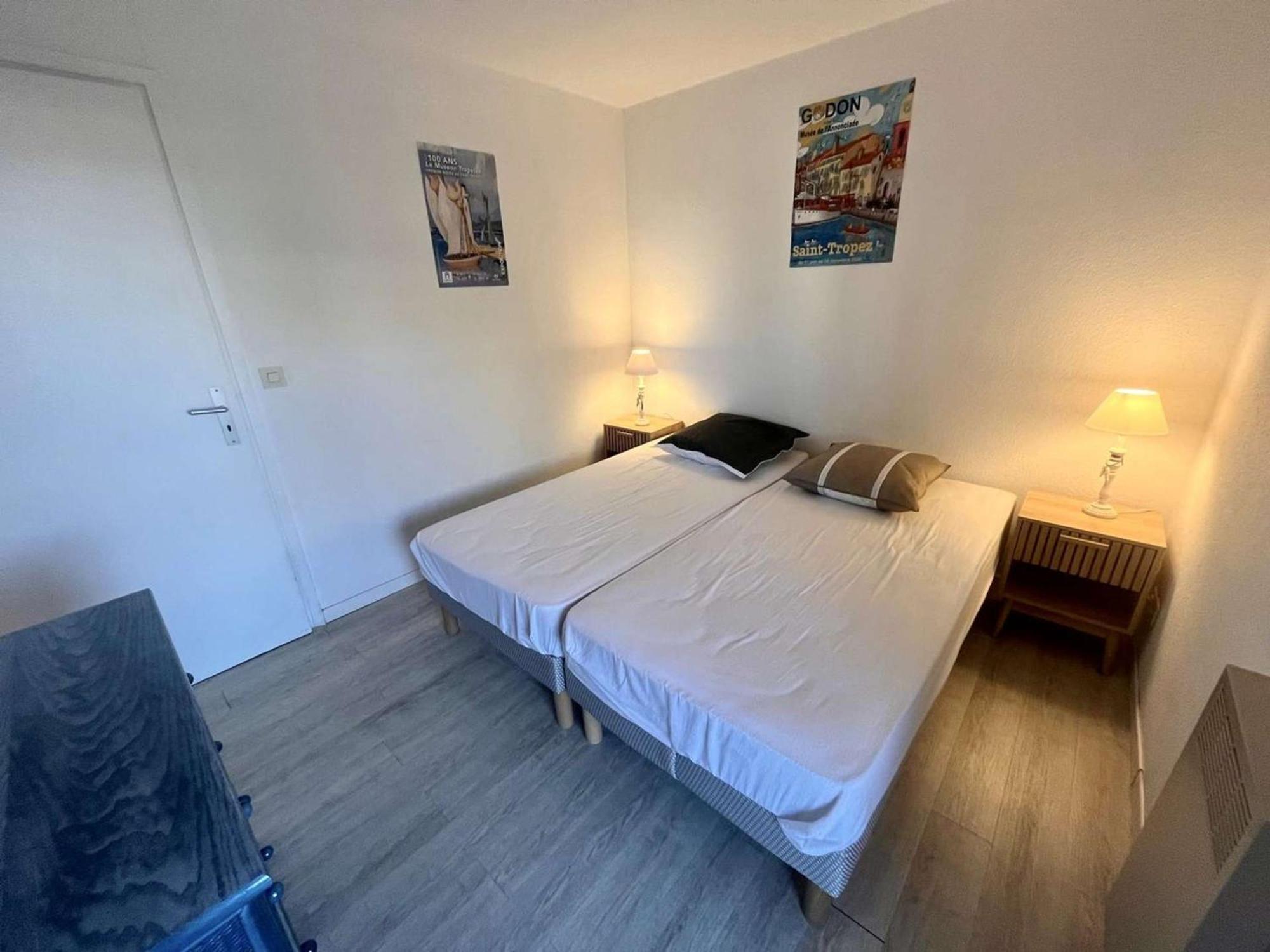 Appartement 2P, 4 Couchages, Terrasse Et Salon De Jardin A 200M De La Plage, Frejus - Fr-1-226A-22 Exterior photo