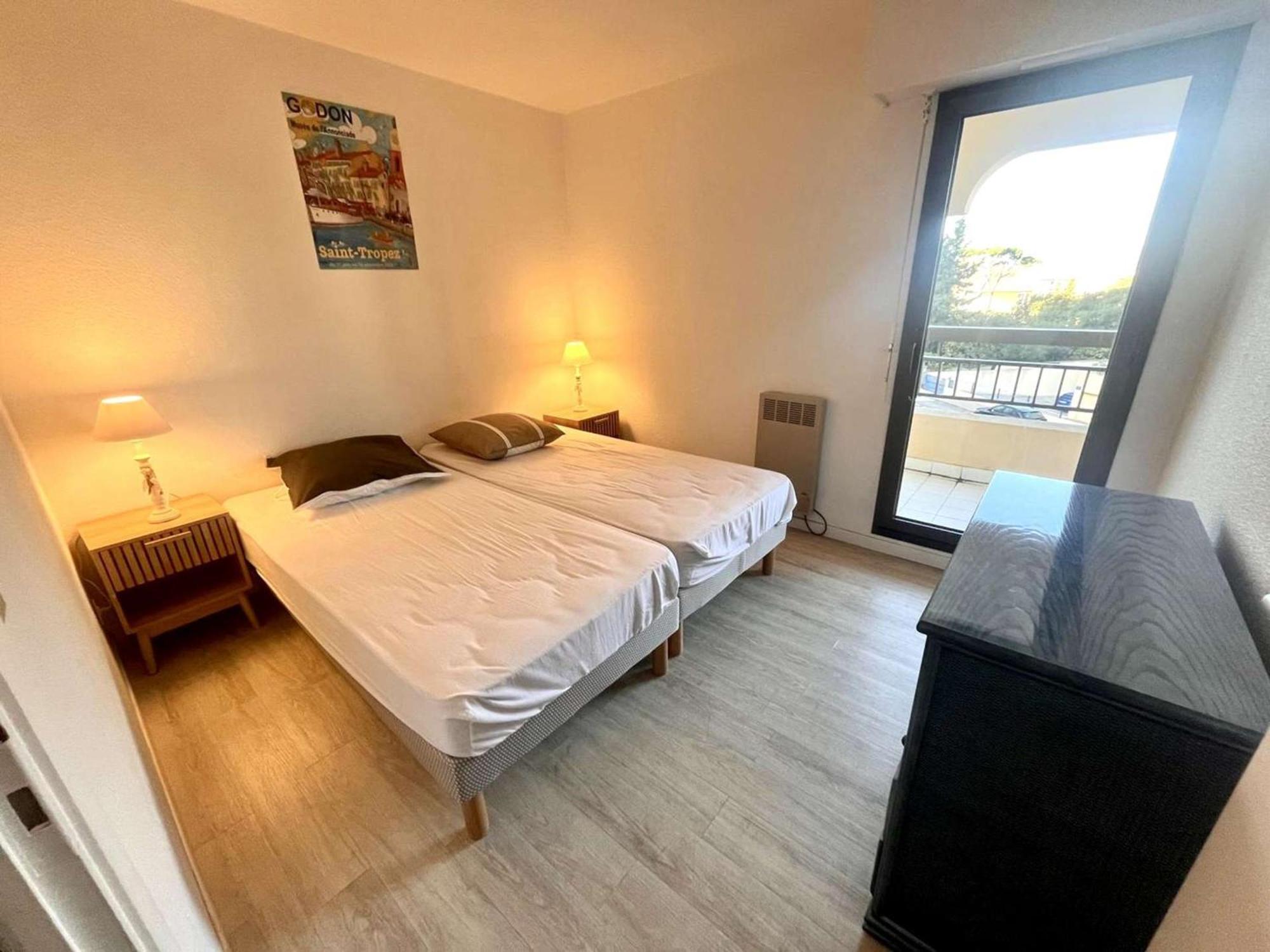 Appartement 2P, 4 Couchages, Terrasse Et Salon De Jardin A 200M De La Plage, Frejus - Fr-1-226A-22 Exterior photo