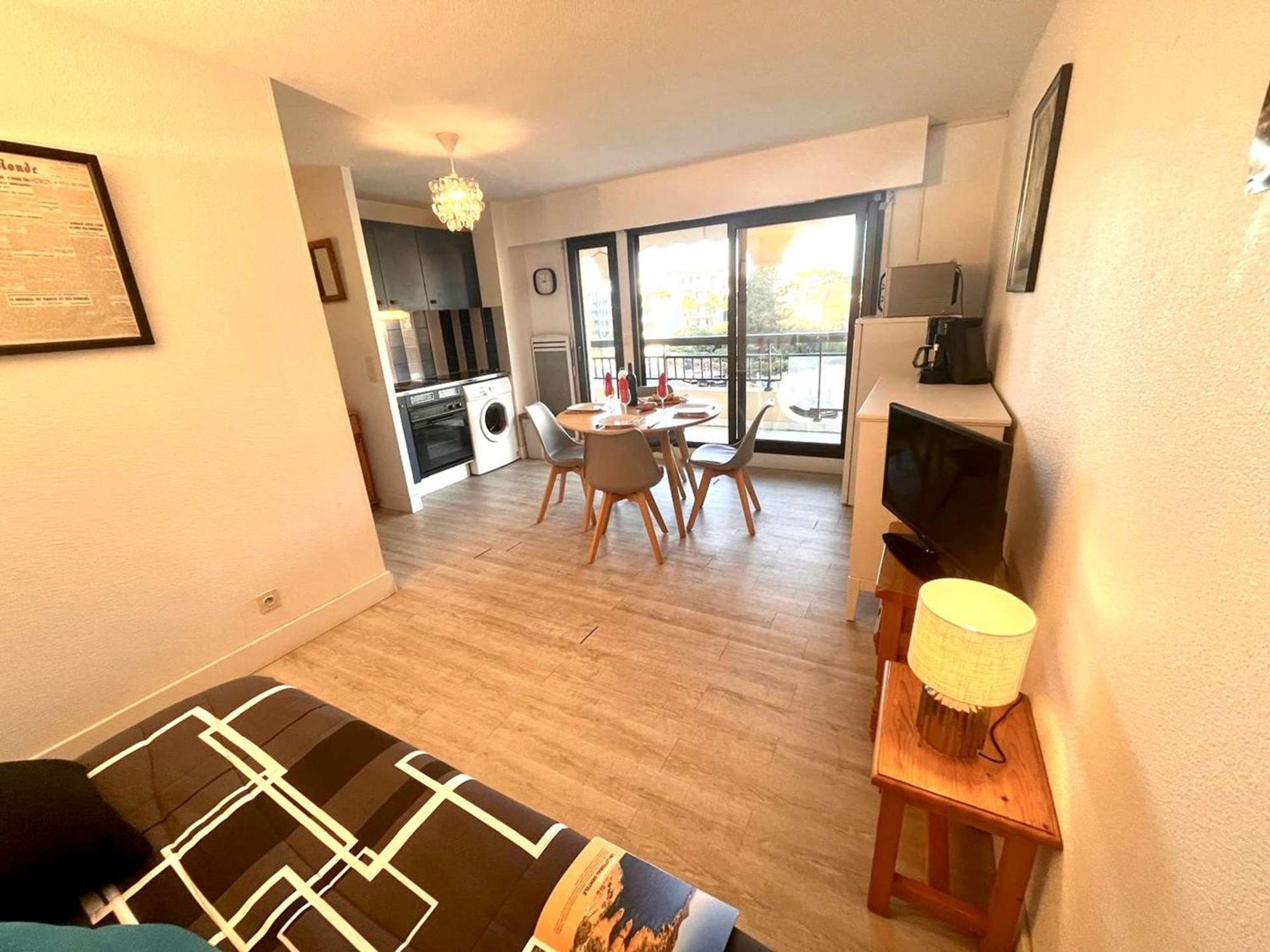 Appartement 2P, 4 Couchages, Terrasse Et Salon De Jardin A 200M De La Plage, Frejus - Fr-1-226A-22 Exterior photo